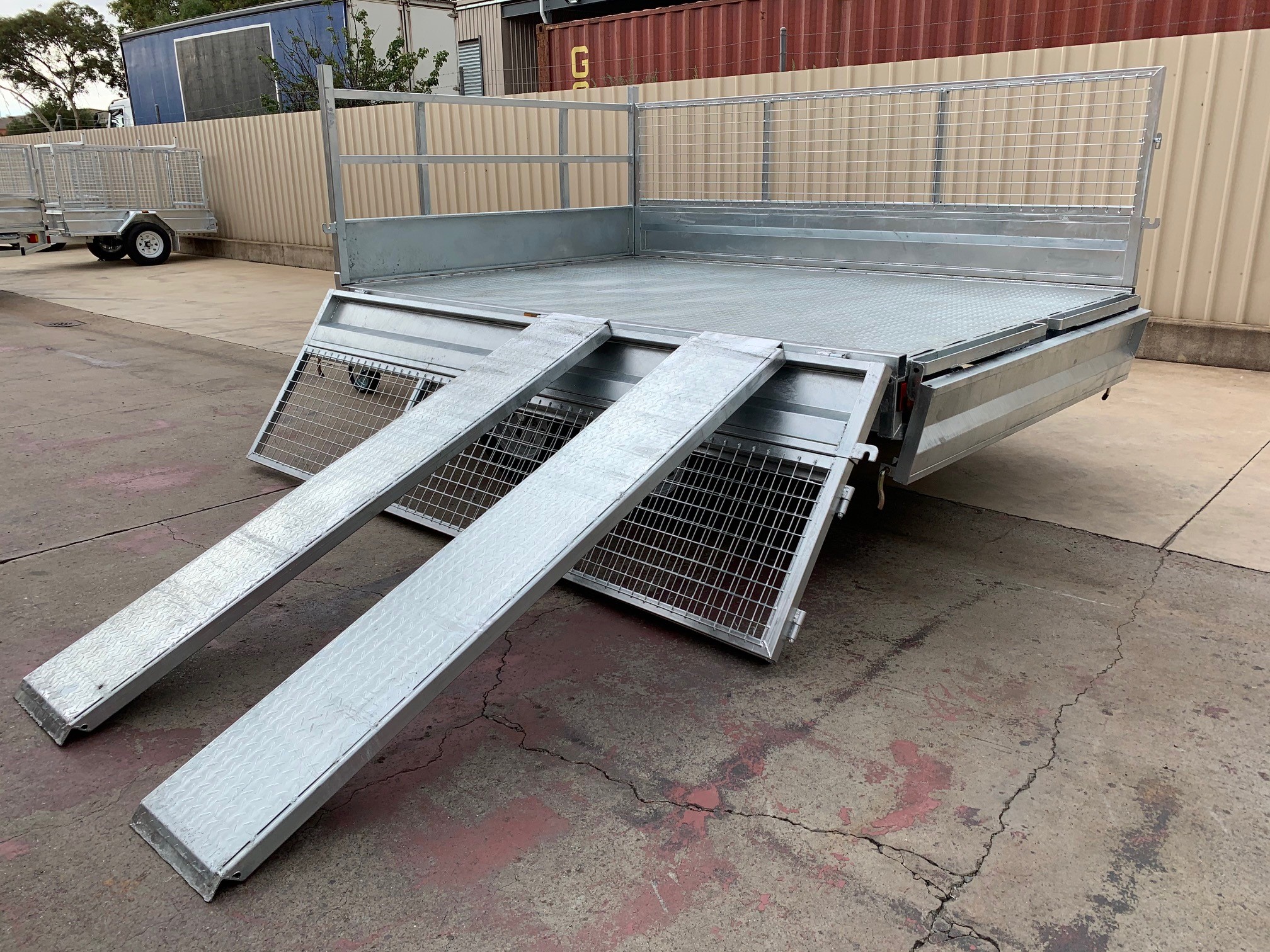 3000KG FLAT TOP GALVANISED COMMERCIAL TRAILER WITH BRAKES + CAGE ...