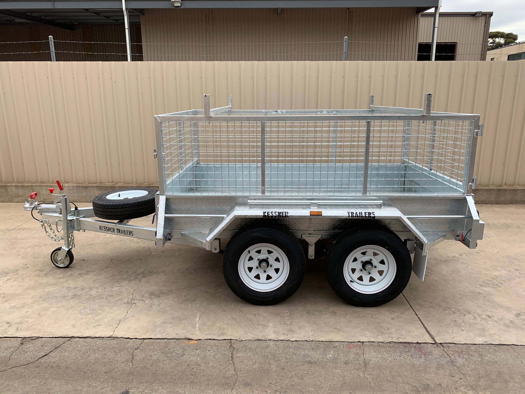 1999 KGS- HEAVY DUTY TANDEM + CAGE - Kessner Trailers | Trailer Sales ...